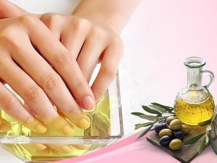 Cách làm móng tay nhanh dài bằng dầu oliu