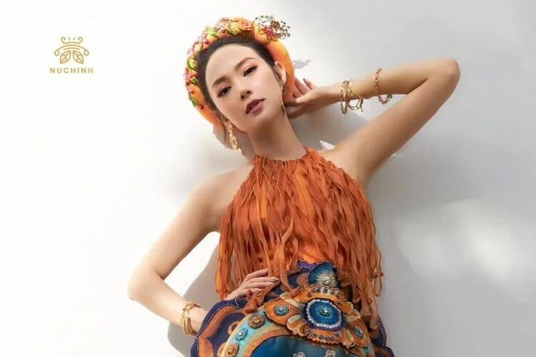 mặc áo yếm thì mặc áo lót gì