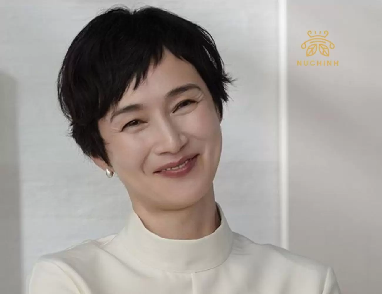 kiểu tóc tém trung niên