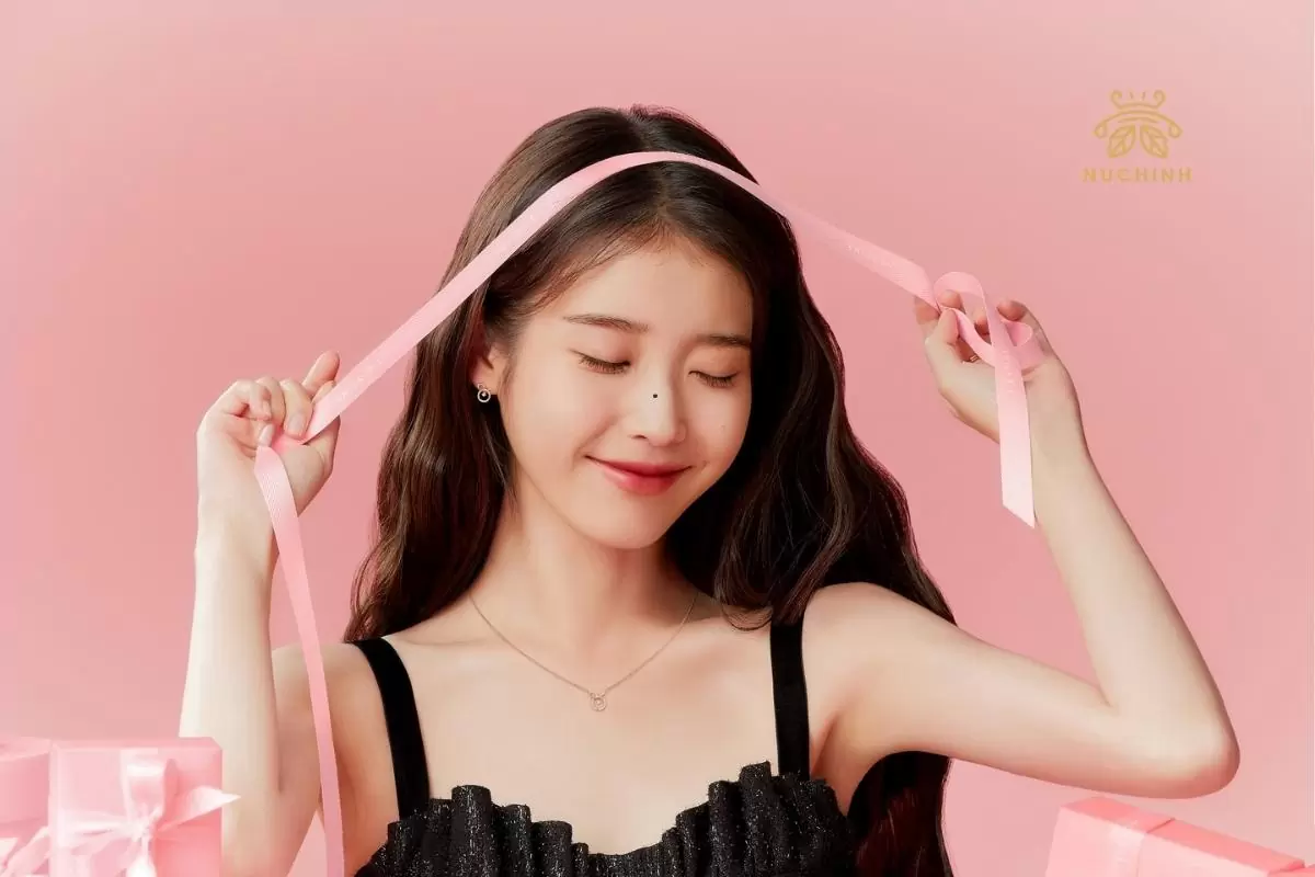 Ý nghĩa nốt ruồi ở sống mũi bên phải nữ là gì? Hậu vận tương lai tốt hay xấu?