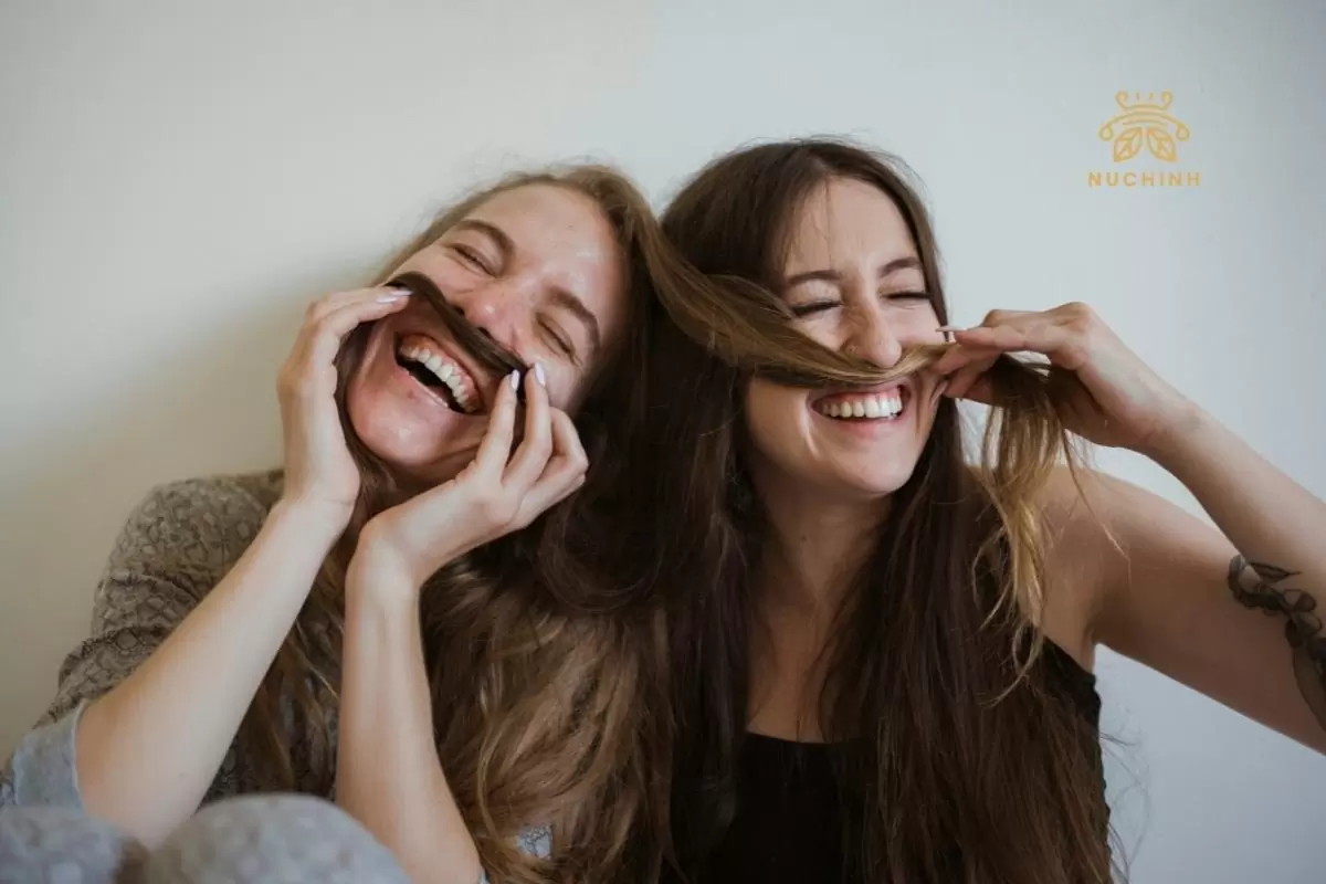 trái tim tình bạn là màu gì