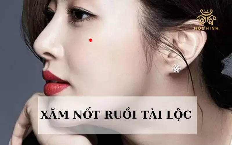 Xăm nốt ruồi tài lộc